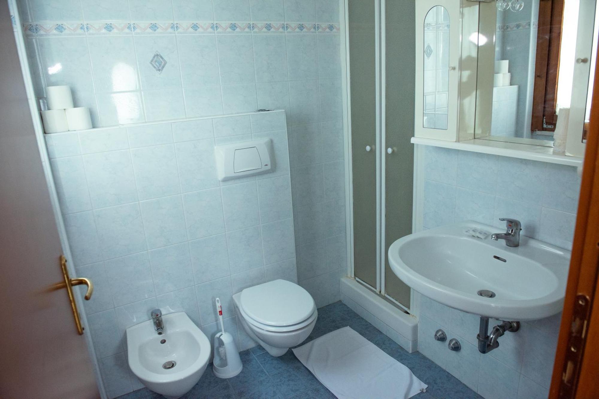 Morobello Hotel San Marcello (Ancona)